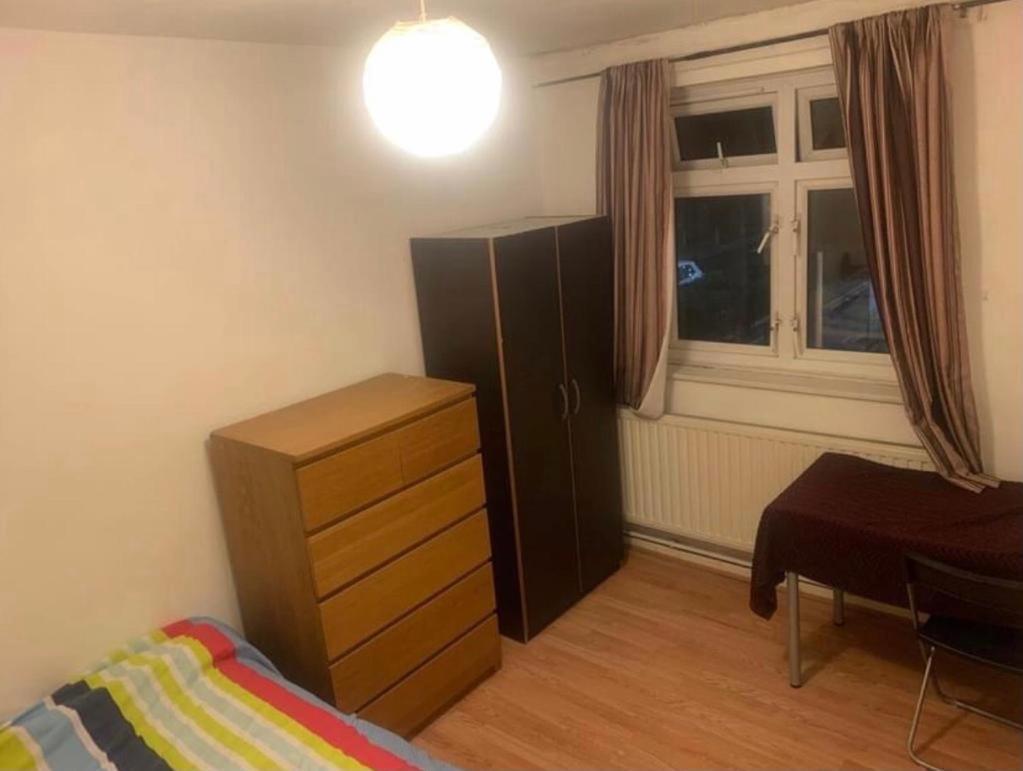 Arbnb Comfy Sleep Guest House Self Catering Private Bedrooms 60 Pound Per Night Per Person London Exterior foto